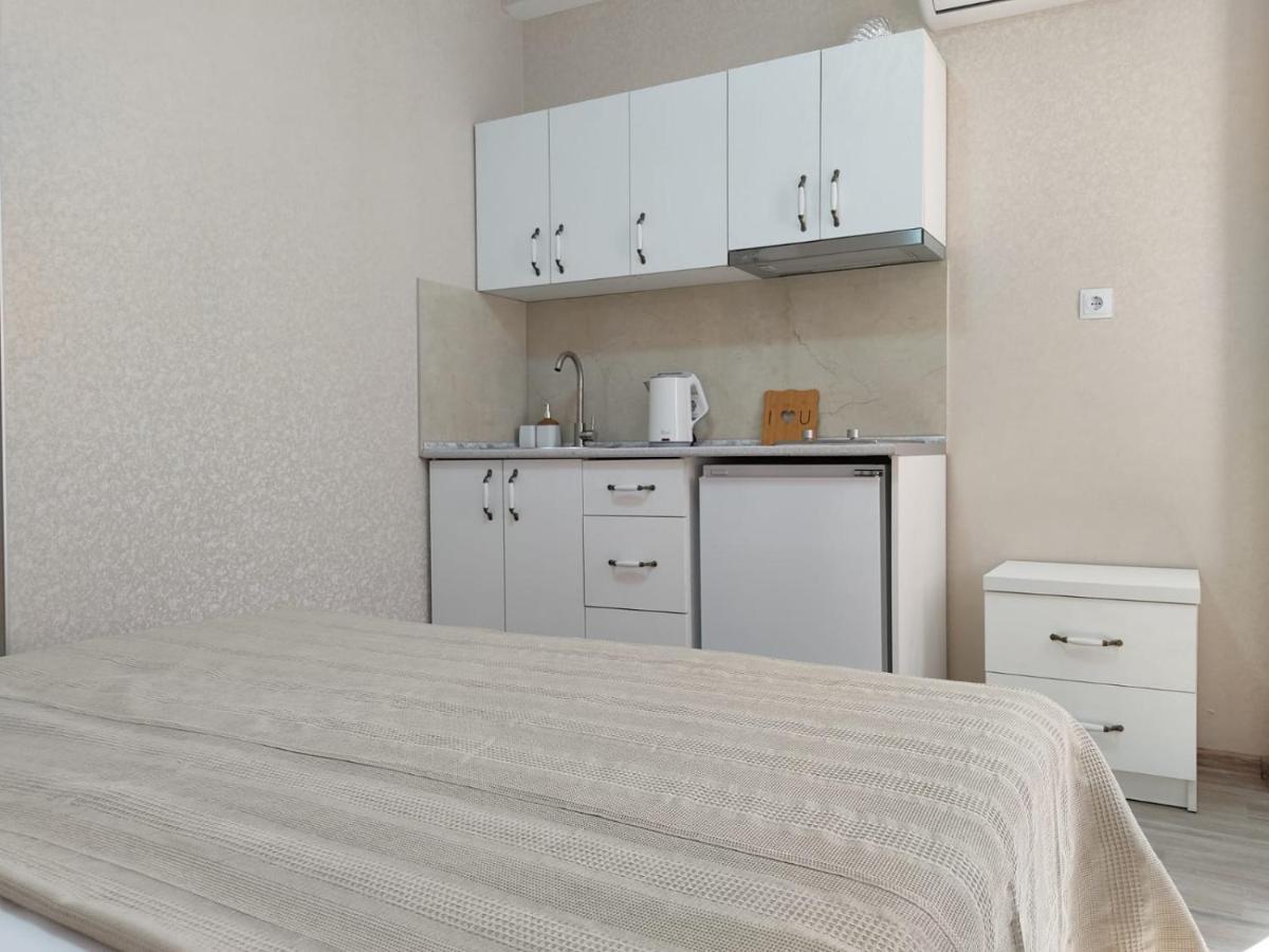 Pushkin Street Pearl Otel Kutaisi Dış mekan fotoğraf