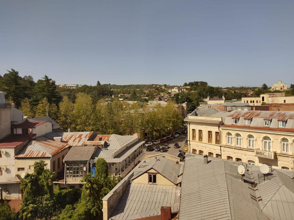 Pushkin Street Pearl Otel Kutaisi Dış mekan fotoğraf