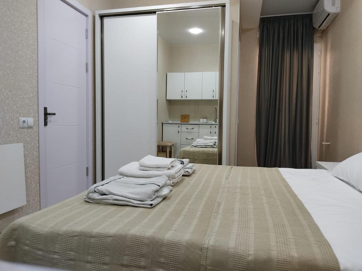 Pushkin Street Pearl Otel Kutaisi Dış mekan fotoğraf