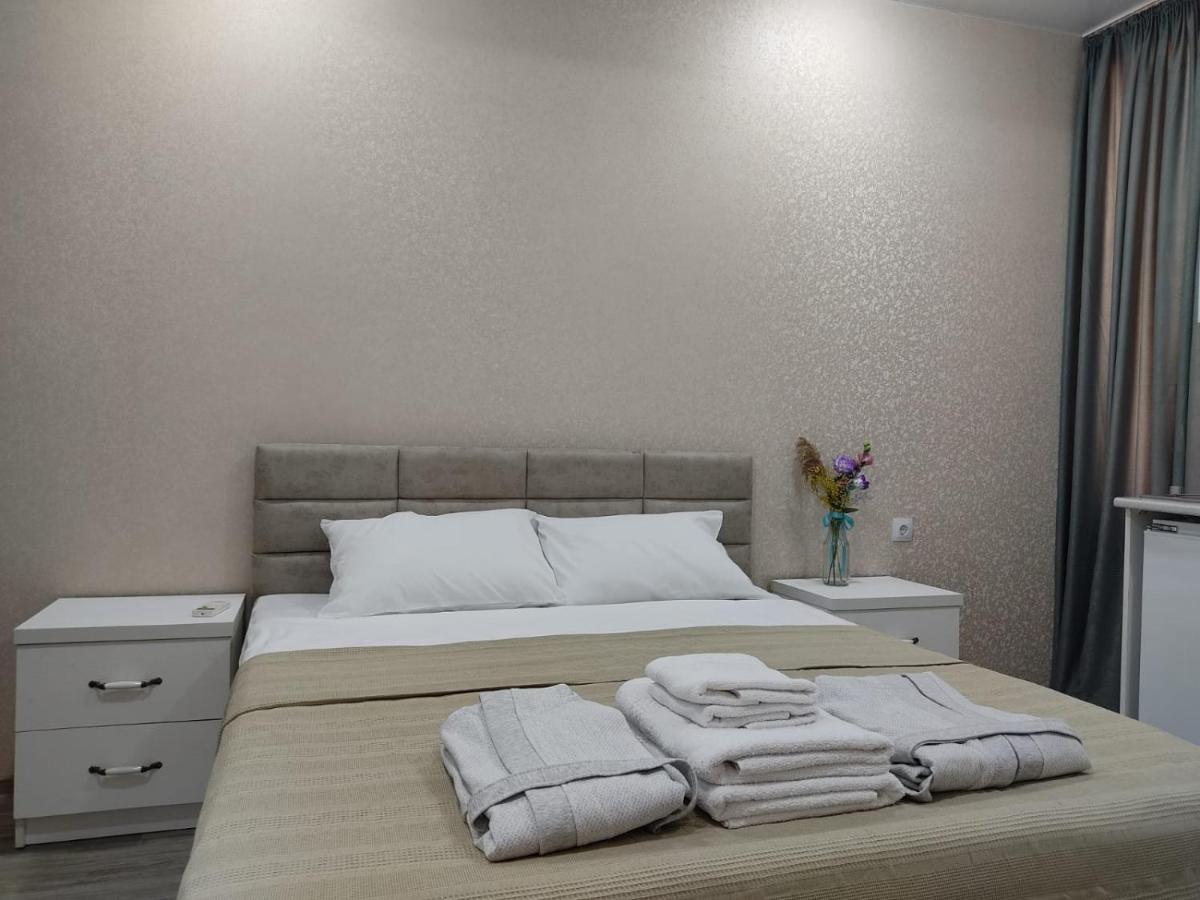 Pushkin Street Pearl Otel Kutaisi Dış mekan fotoğraf
